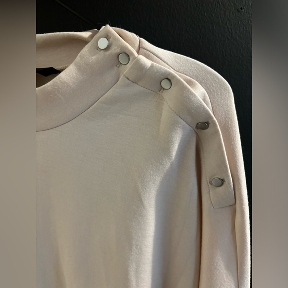 Cream blouse - Picture 3 of 3